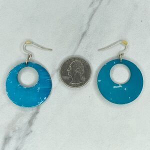 Silver Tone Blue Mother of Pearl Shell Dangle Earrings Pierced Pair